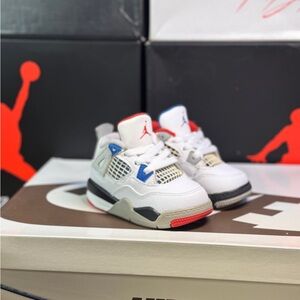 Jordan 4 ‘What the’ Size 5C